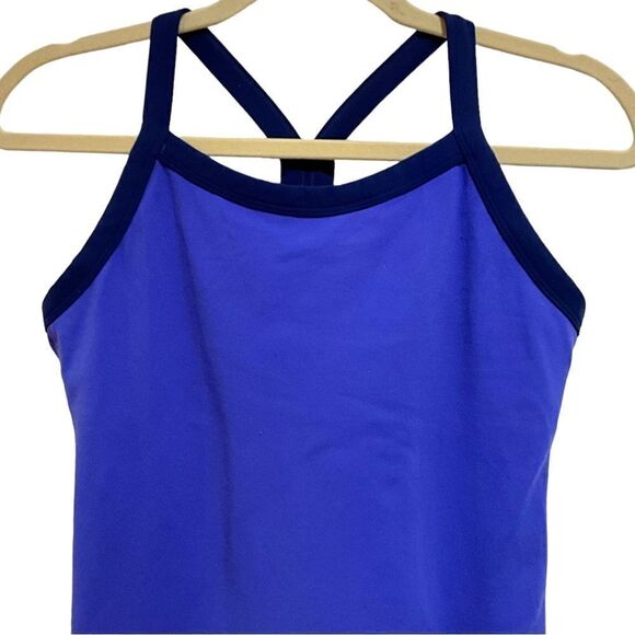 LULULEMON Tank Mesh Stripe Down Back Shelf Bra Size 8 - Picture 2 of 9